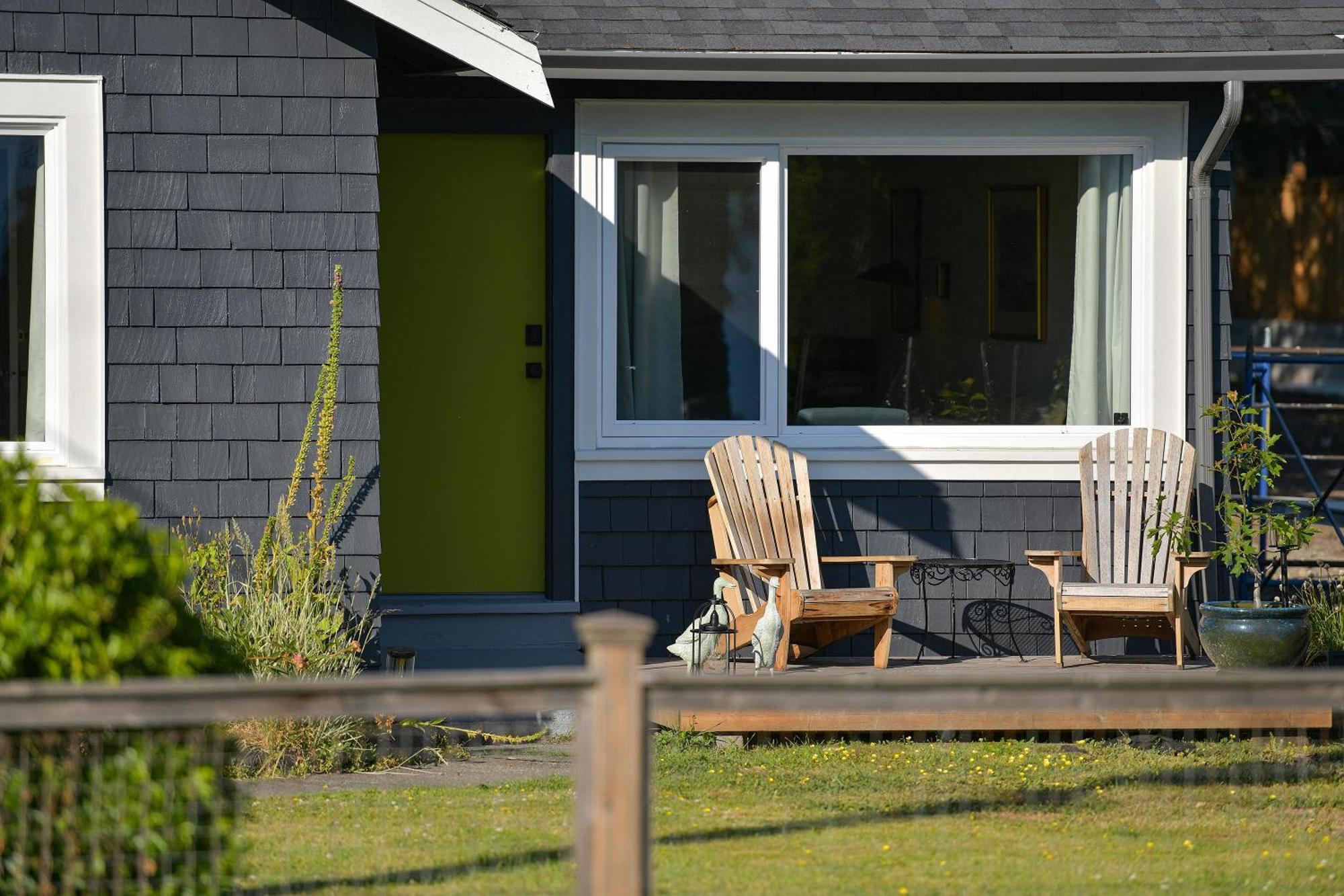 The Bayside Cottage North Saanich Екстериор снимка