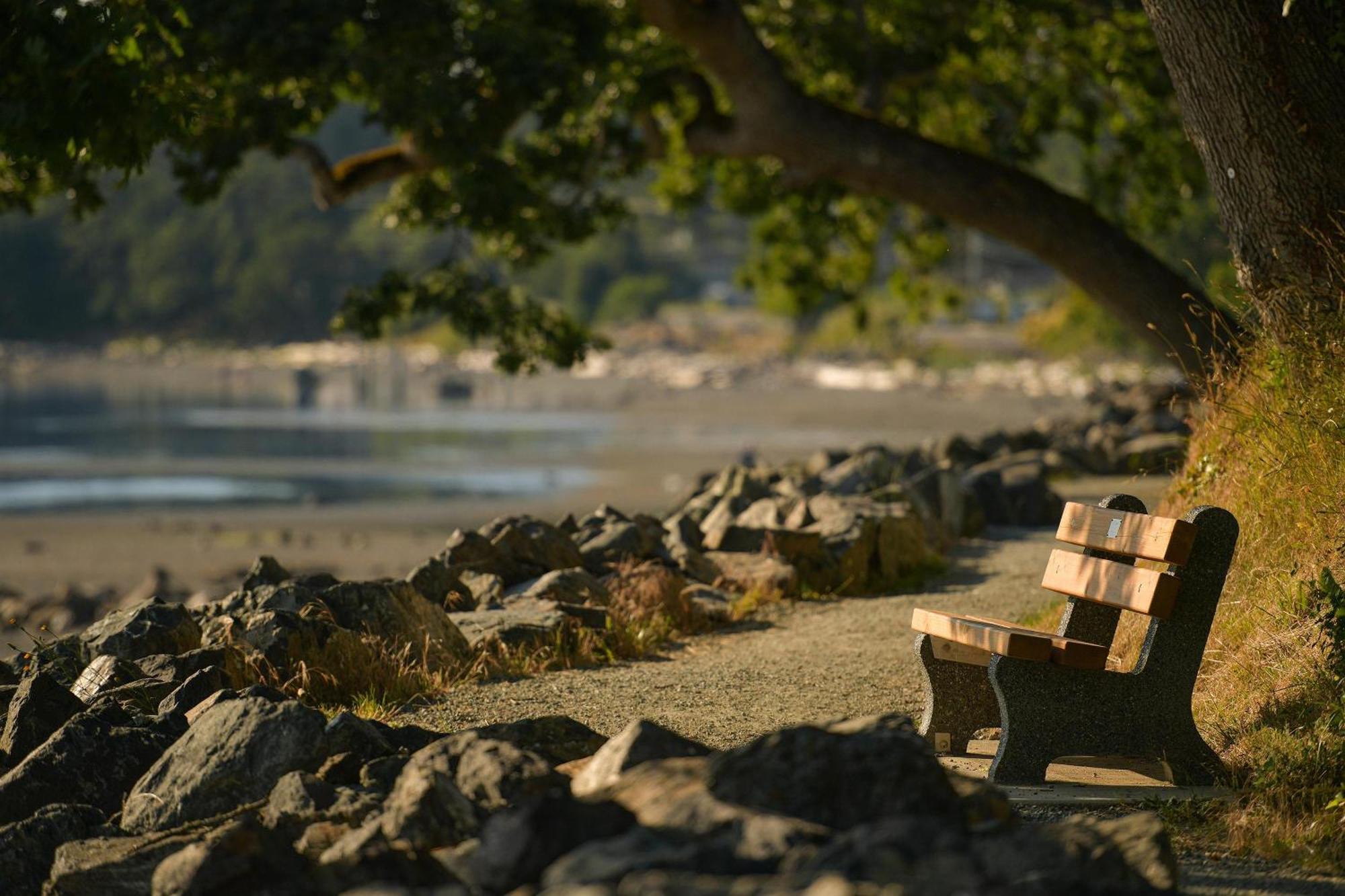 The Bayside Cottage North Saanich Екстериор снимка